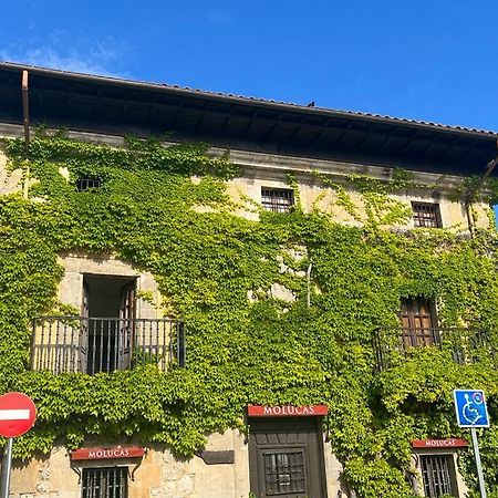 Apartamento Gaudi Comillas Eksteriør bilde